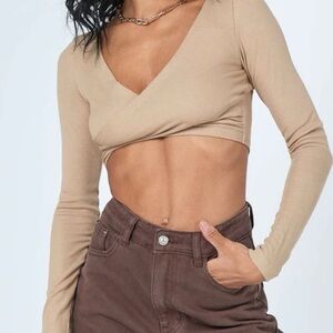 Beige crossover crop top